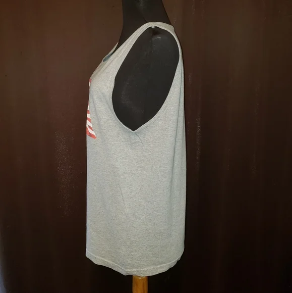 Men's Medium, Tank top - Picture 2 of 4